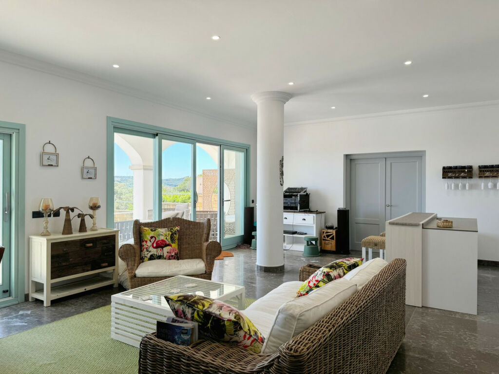 Detached Villa Sotogrande Cádiz - image 33