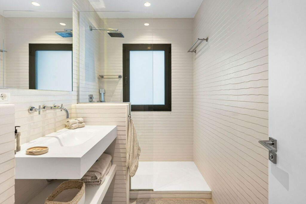 Detached Villa La Quinta Málaga - image 32