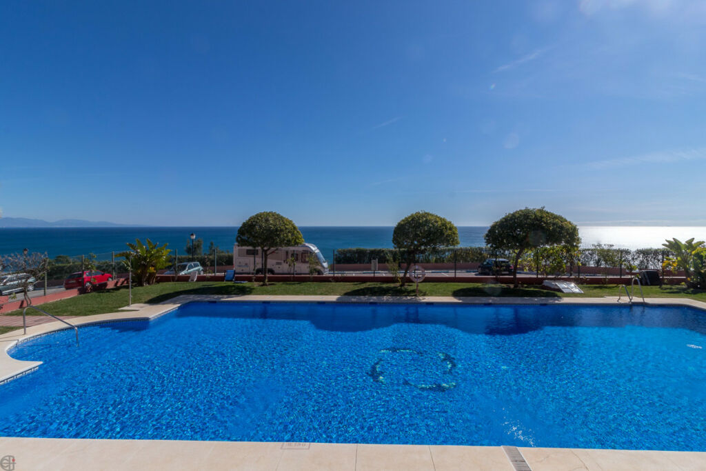 Middle Floor Apartment Manilva Málaga - image 33