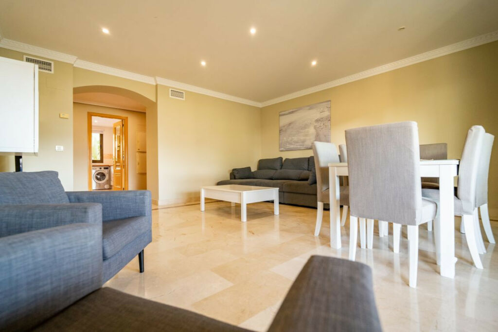 Ground Floor Apartment Benahavís Málaga - image 33