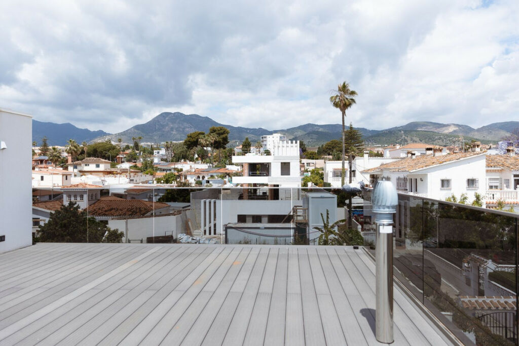 Detached Villa Benalmadena Málaga - image 33