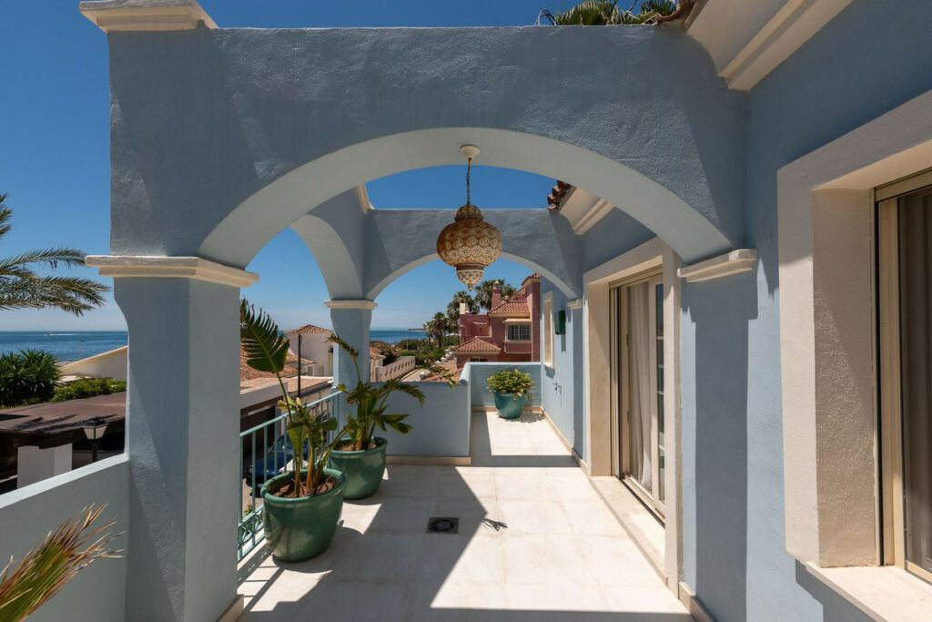 Detached Villa Cortijo Blanco Málaga - image 33