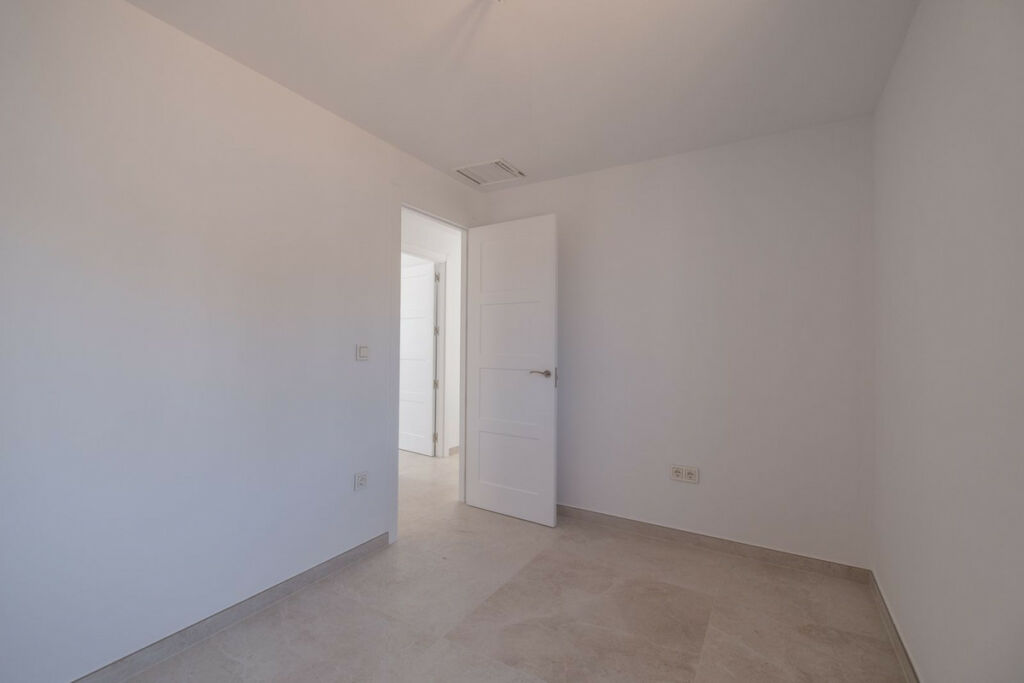 Penthouse Miraflores Málaga - image 33