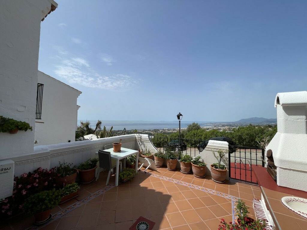 Townhouse Altos de los Monteros Málaga - image 33