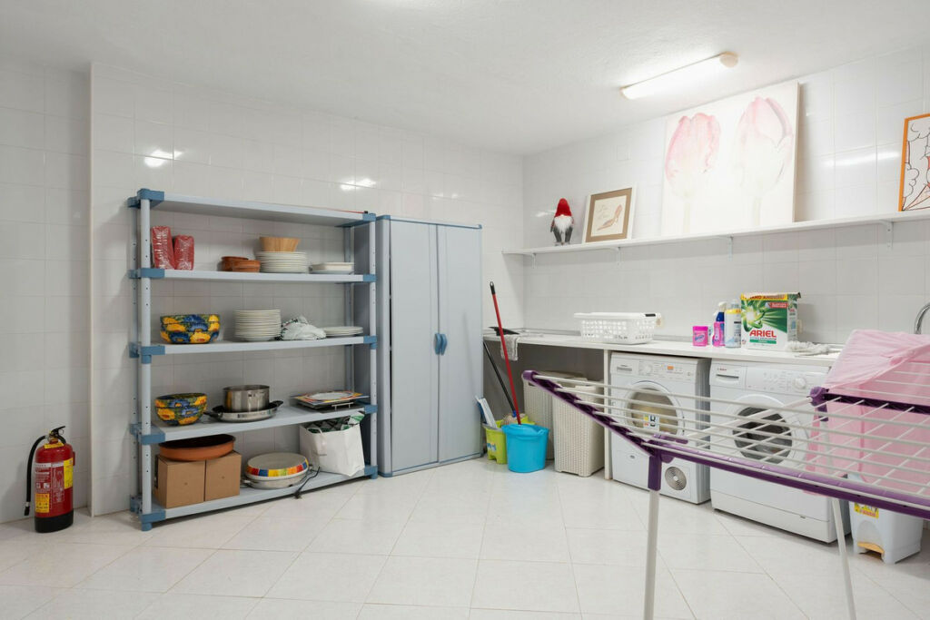 Detached Villa Nueva Andalucía Málaga - image 34