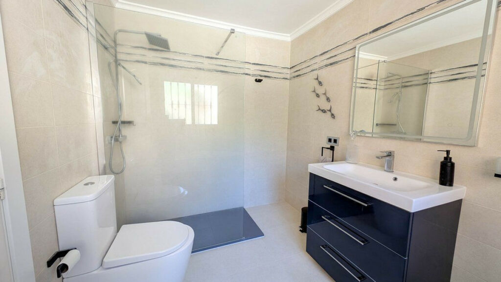 Detached Villa Calpe Alicante - image 34