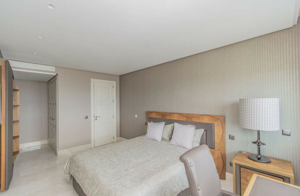 Penthouse Estepona Málaga - image 34