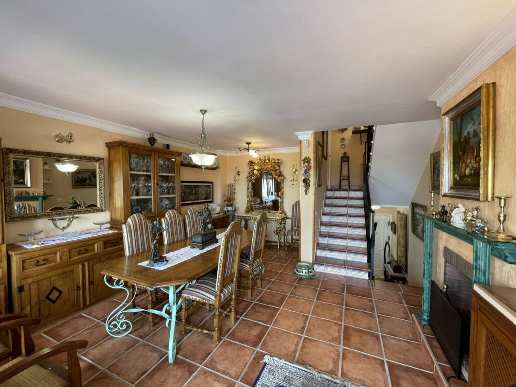 Townhouse Altos de los Monteros Málaga - image 34
