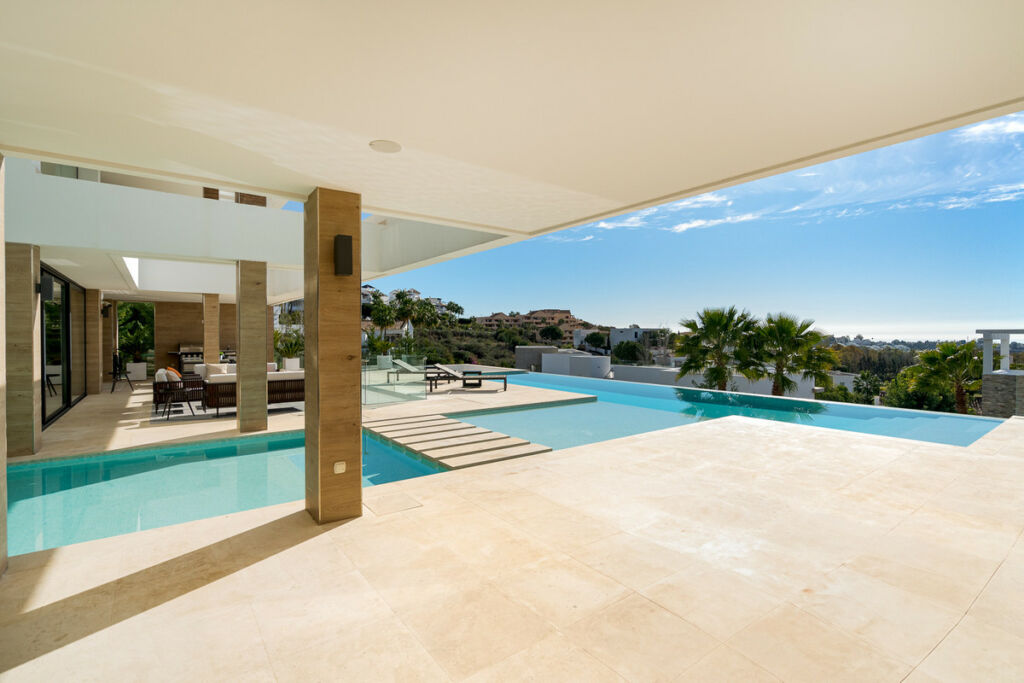 Detached Villa Benahavís Málaga - image 34
