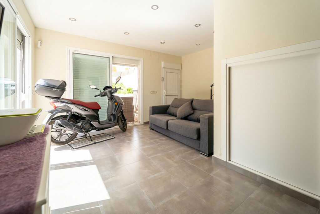 Detached Villa Torreblanca Málaga - image 34