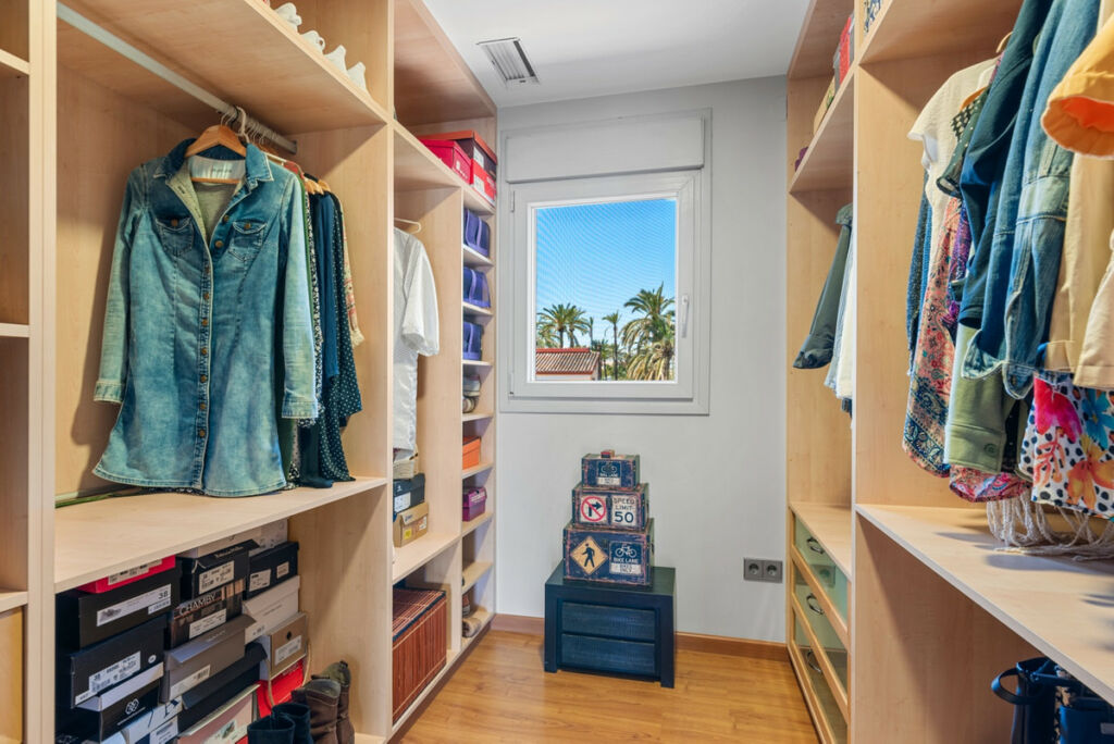 Detached Villa Elche Alicante - image 34