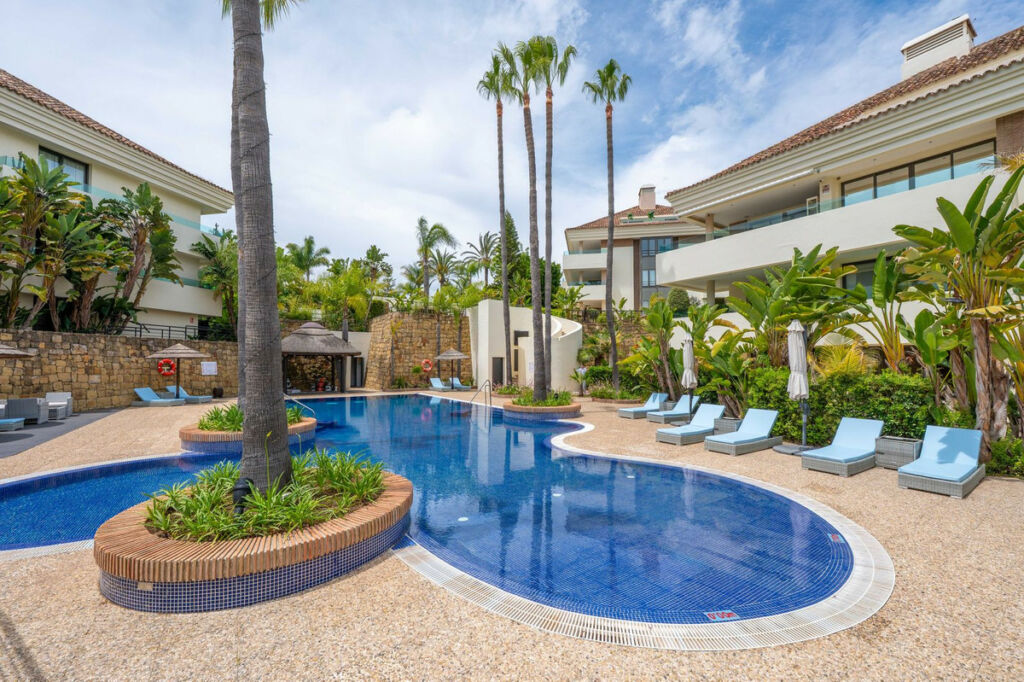Ground Floor Apartment Los Monteros Málaga - image 34