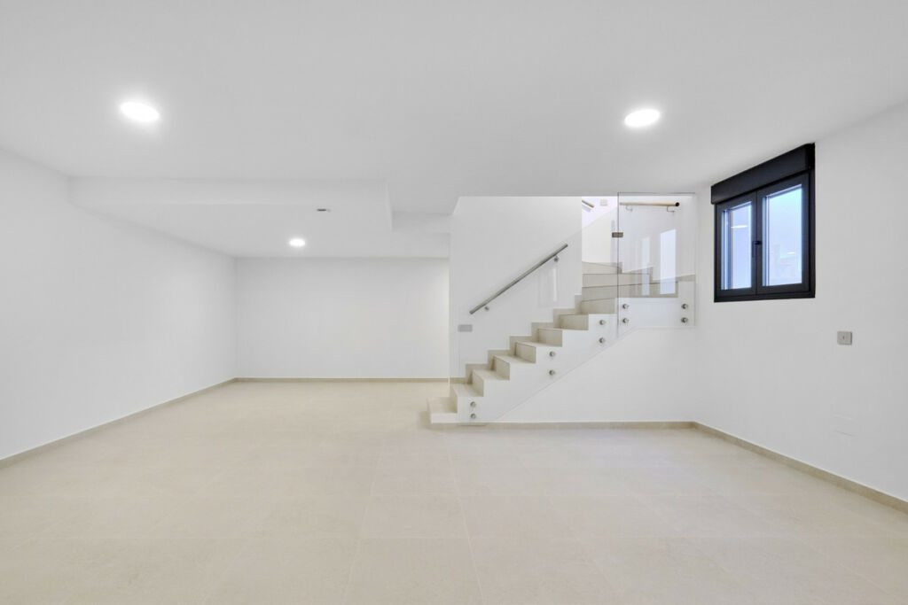 Detached Villa San Miguel de Salinas Alicante - image 34