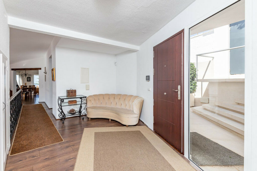 Detached Villa Benalmadena Málaga - image 34