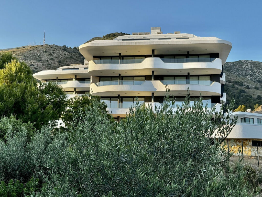 Penthouse Fuengirola Málaga - image 34