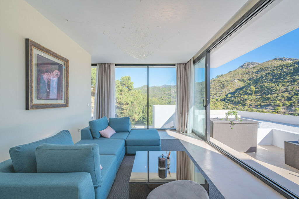 Detached Villa Benahavís Málaga - image 35