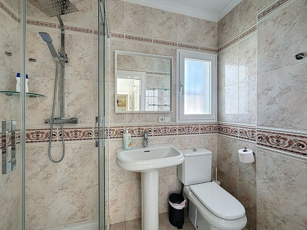 Detached Villa Caleta de Vélez Málaga - image 35
