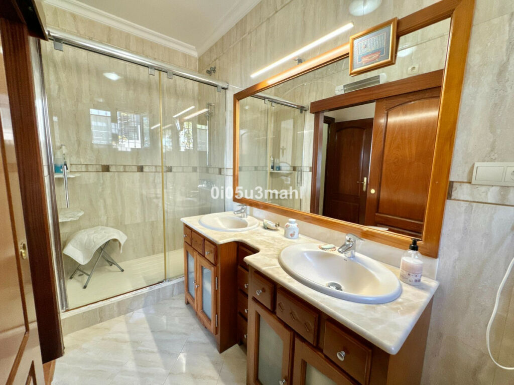 Detached Villa La Cala del Moral Málaga - image 38