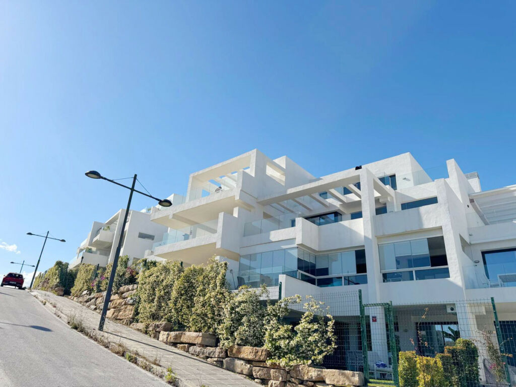 Penthouse Estepona Málaga - image 34