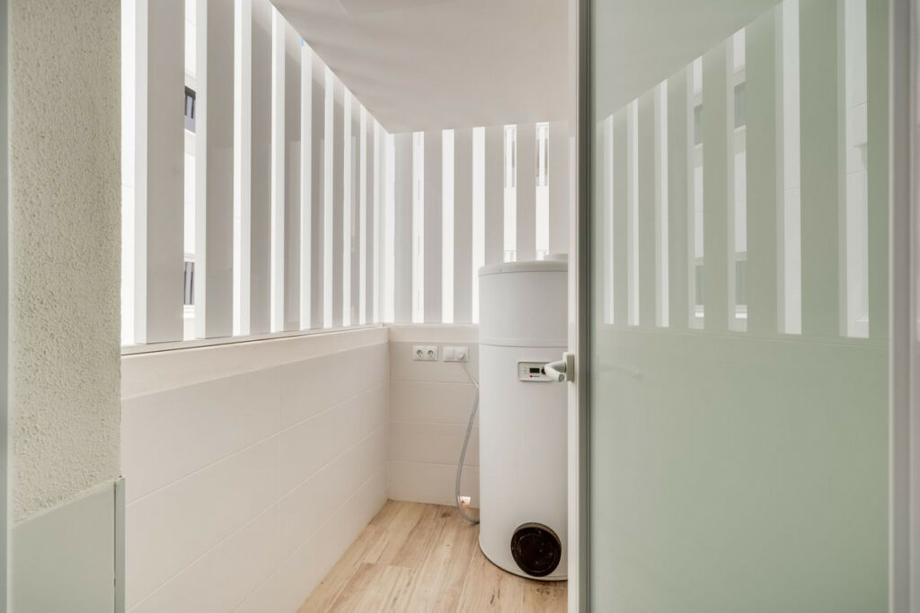 Middle Floor Apartment Nueva Andalucía Málaga - image 35