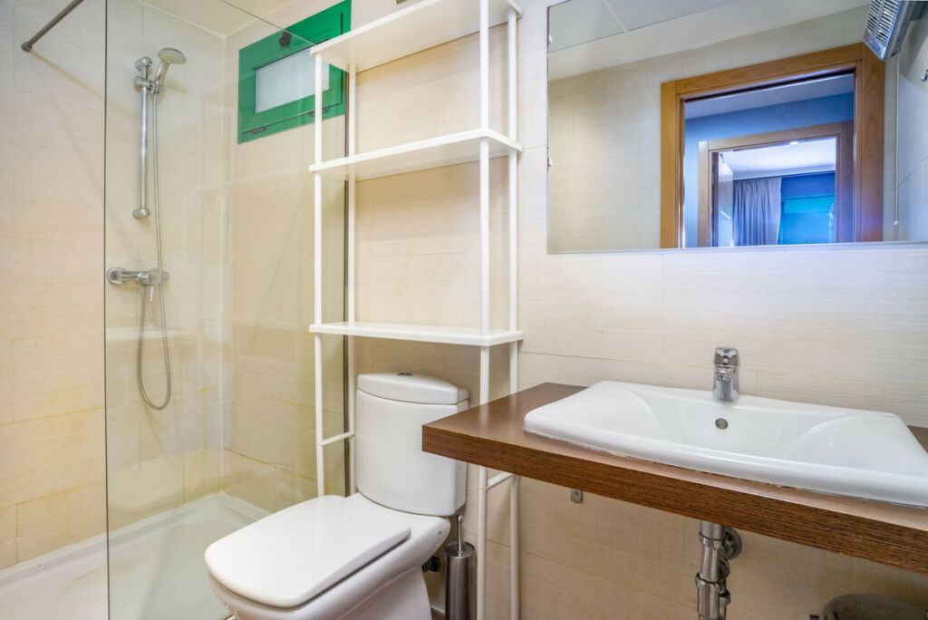 Ground Floor Apartment Selwo Málaga - image 35