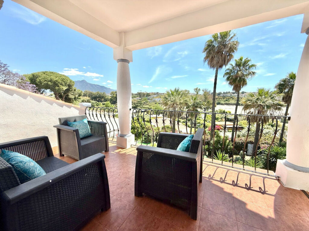 Detached Villa Guadalmina Alta Málaga - image 35