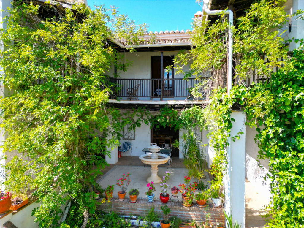 Detached Villa Torrox Málaga - image 35