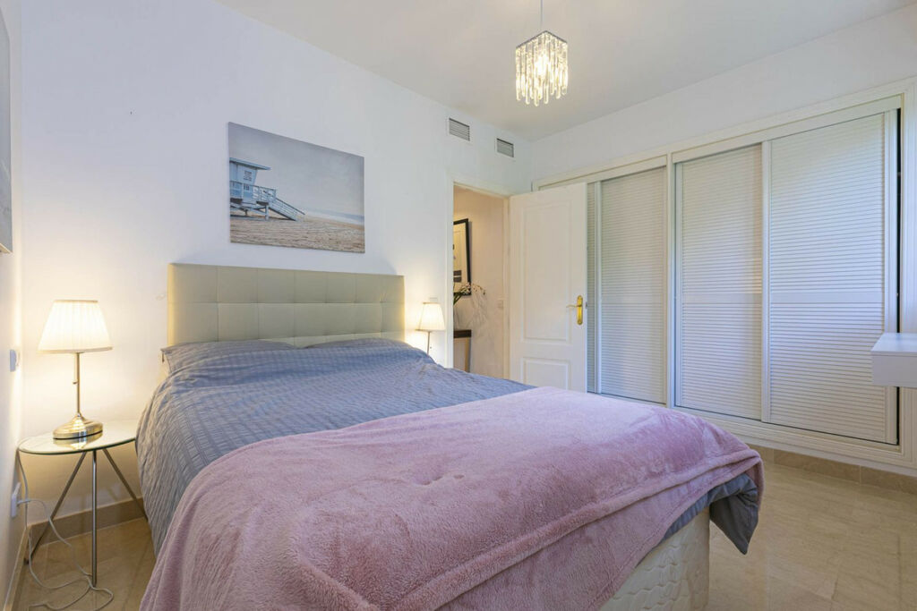 Townhouse Los Arqueros Málaga - image 35