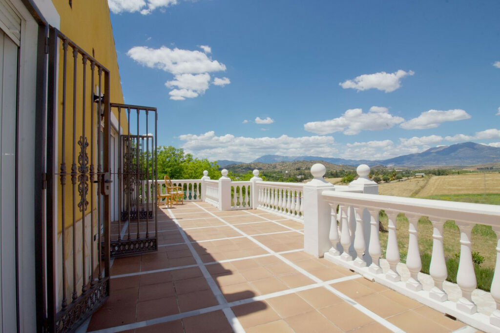 Detached Villa Coín Málaga - image 36