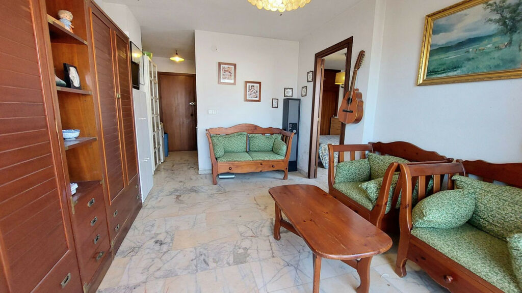Middle Floor Apartment Fuengirola Málaga - image 32