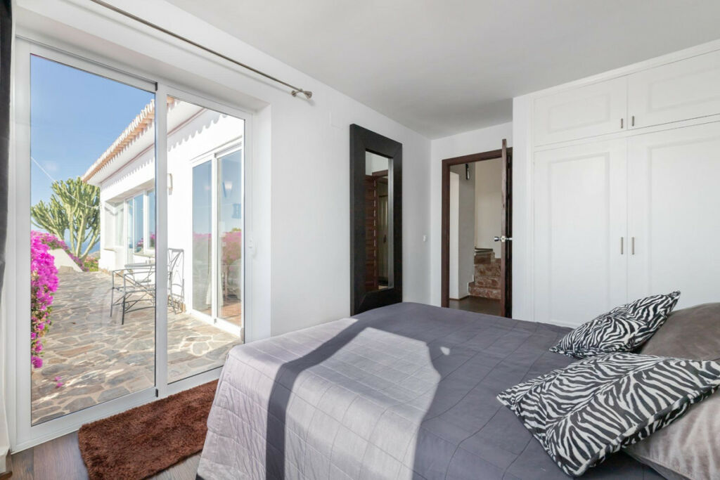 Detached Villa Benalmadena Málaga - image 36