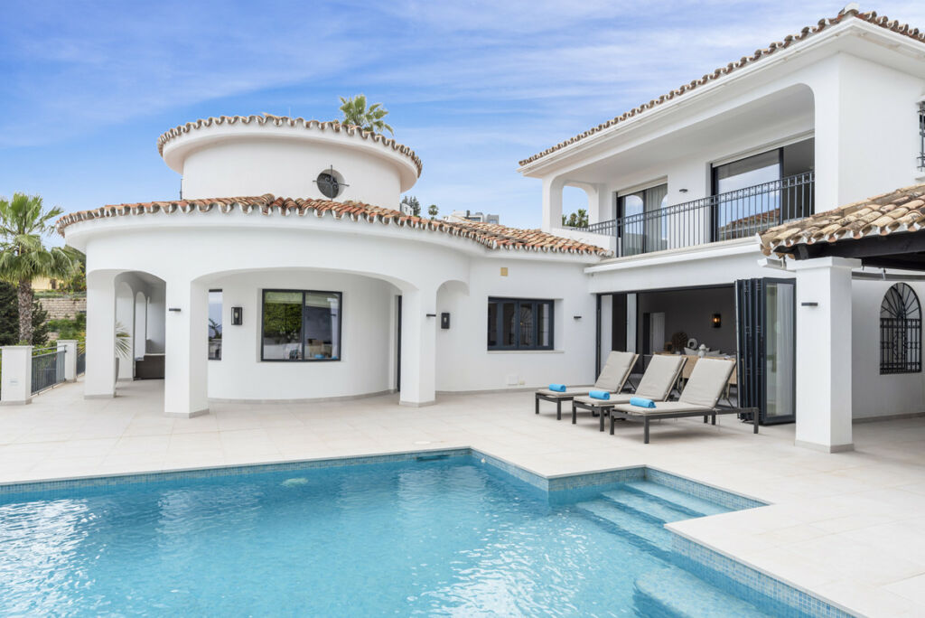 Detached Villa Benahavís Málaga - image 37