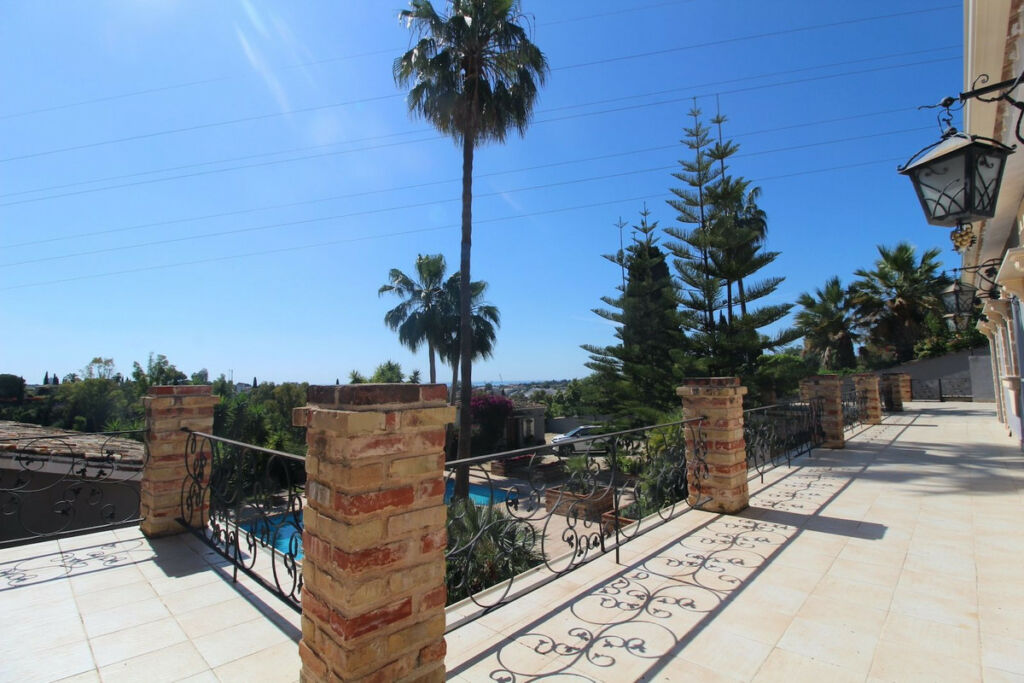 Detached Villa San Pedro de Alcántara Málaga - image 36