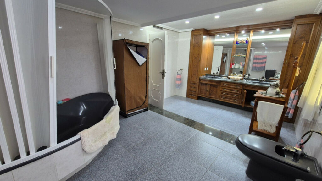 Detached Villa Orihuela Alicante - image 36