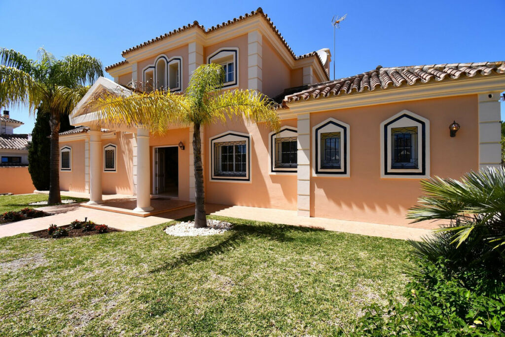 Detached Villa Mijas Golf Málaga - image 36