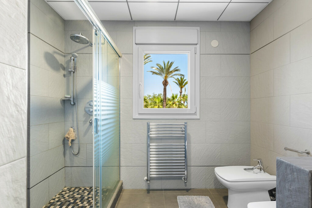 Detached Villa Elche Alicante - image 36