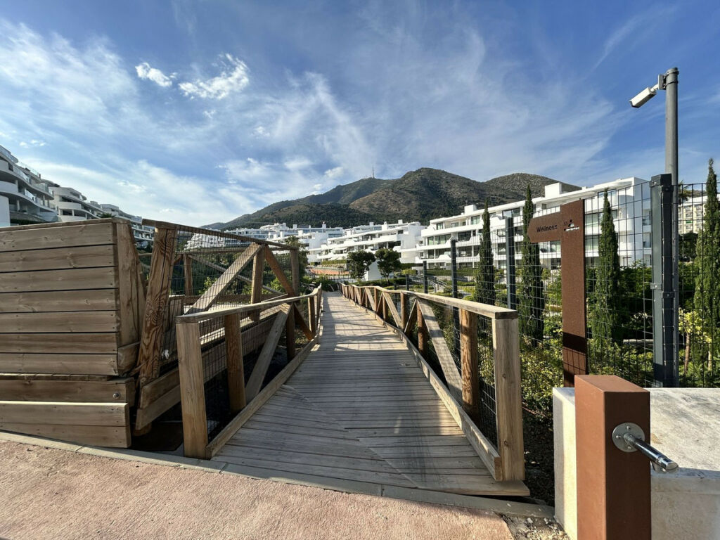 Middle Floor Apartment Higueron Málaga - image 36