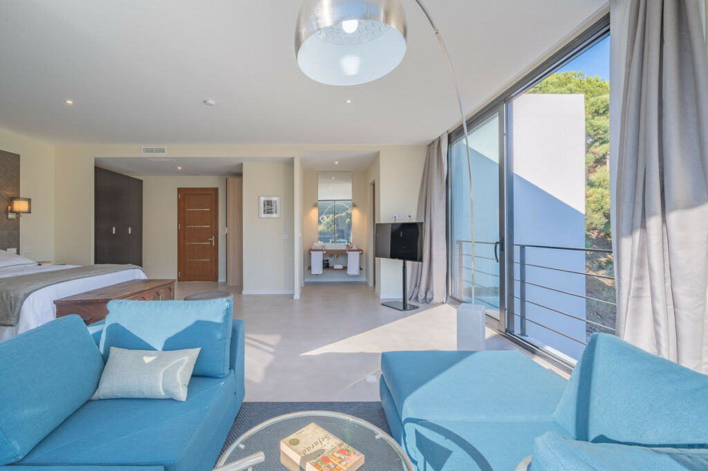 Detached Villa Benahavís Málaga - image 36