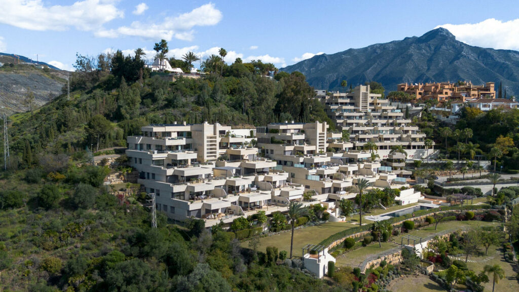 Penthouse Duplex Nueva Andalucía Málaga - image 37