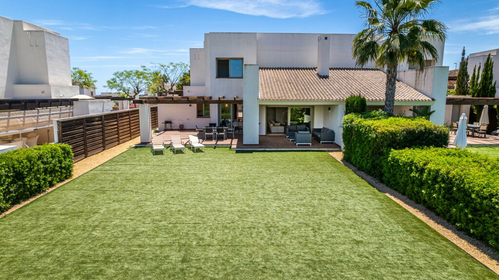 Detached Villa Las Colinas Golf Alicante - image 37