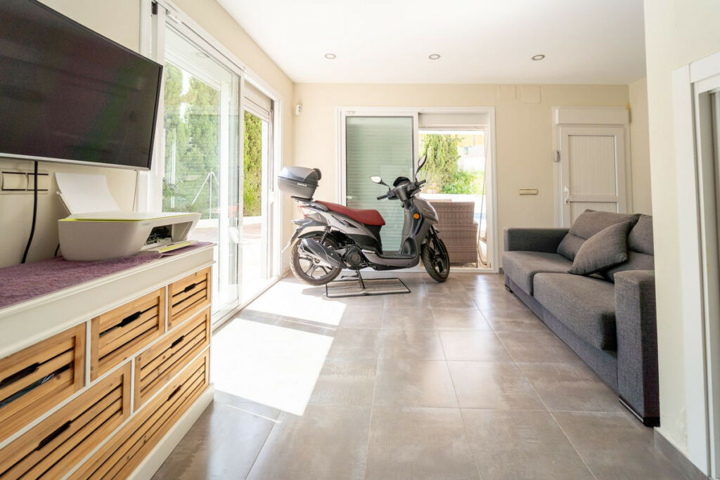 Detached Villa Torreblanca Málaga - image 37