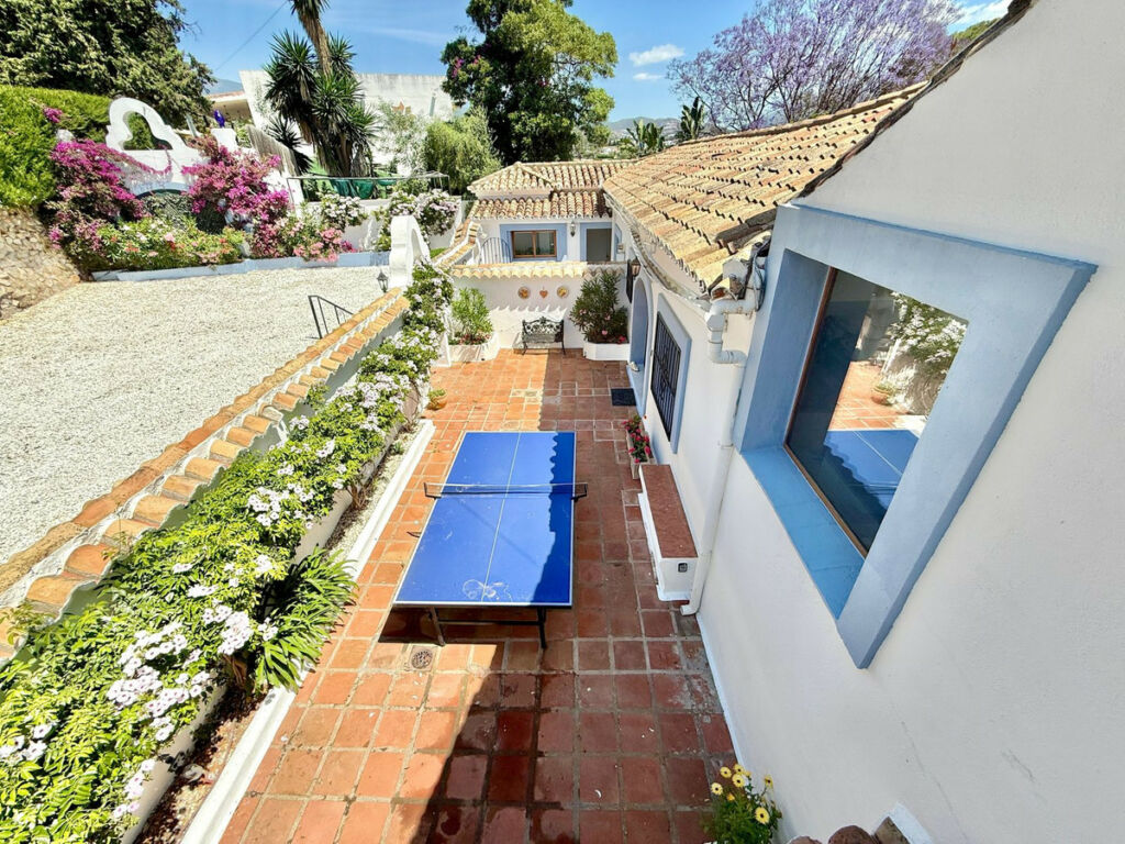 Detached Villa Guadalmina Alta Málaga - image 37