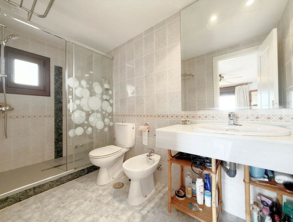 Townhouse Casares Playa Málaga - image 37