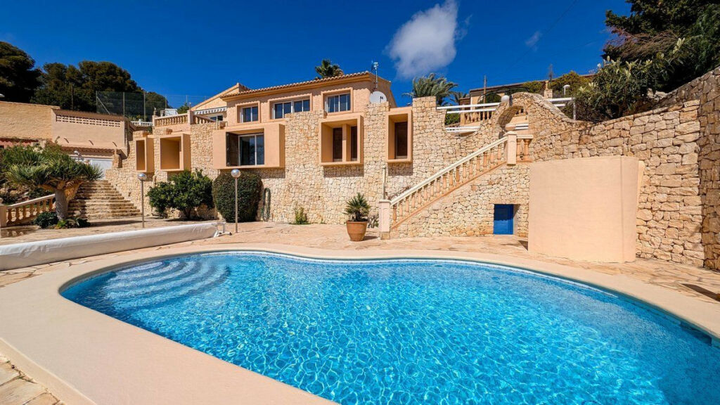 Detached Villa Calpe Alicante - image 37