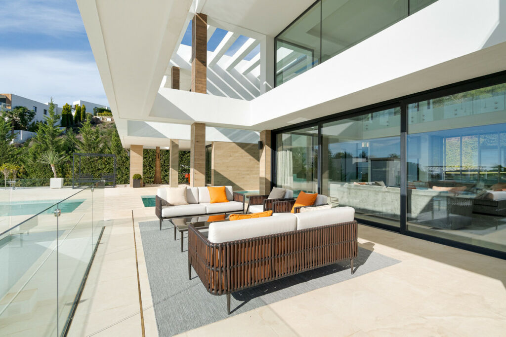 Detached Villa Benahavís Málaga - image 37