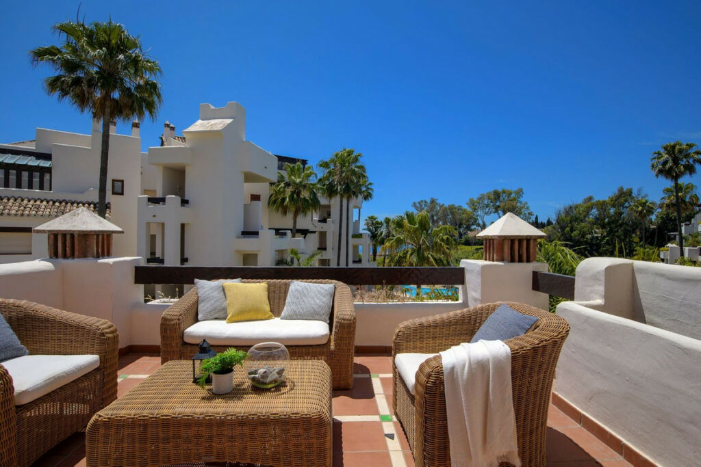 Penthouse Duplex Estepona Málaga - image 16