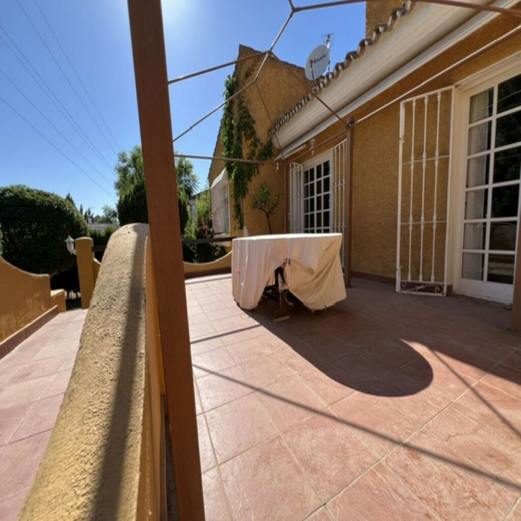 Detached Villa El Rosario Málaga - image 36