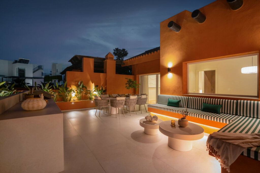 Penthouse Duplex Nueva Andalucía Málaga - image 37