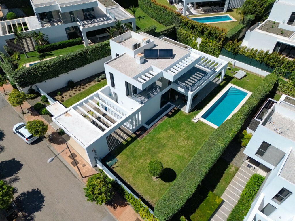 Detached Villa Cancelada Málaga - image 40