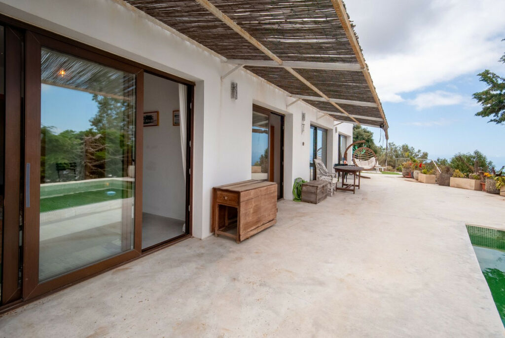 Detached Villa Sayalonga Málaga - image 38